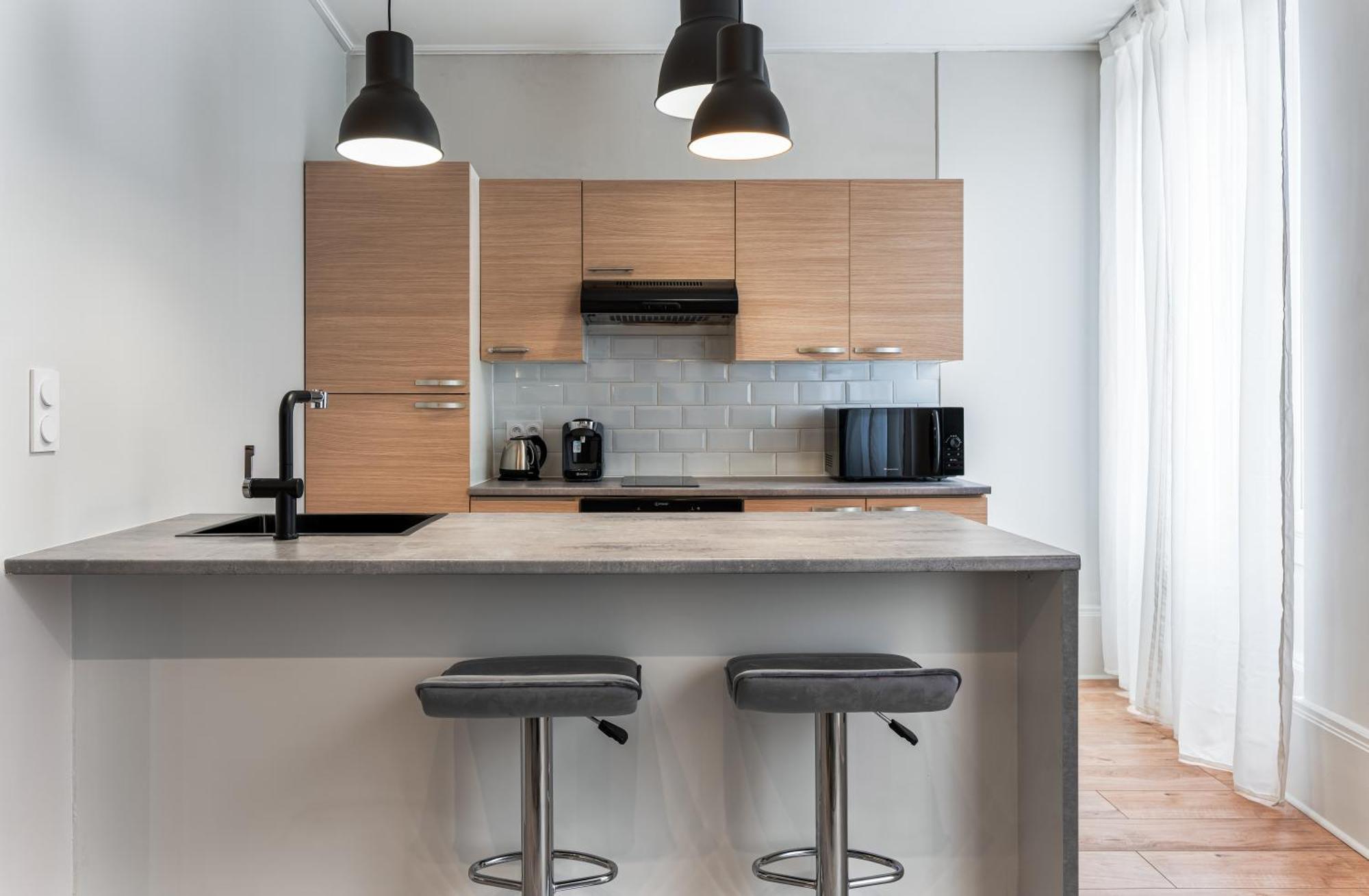 Maya Appartements & Suites Cosne-Cours-Sur-Loire ภายนอก รูปภาพ