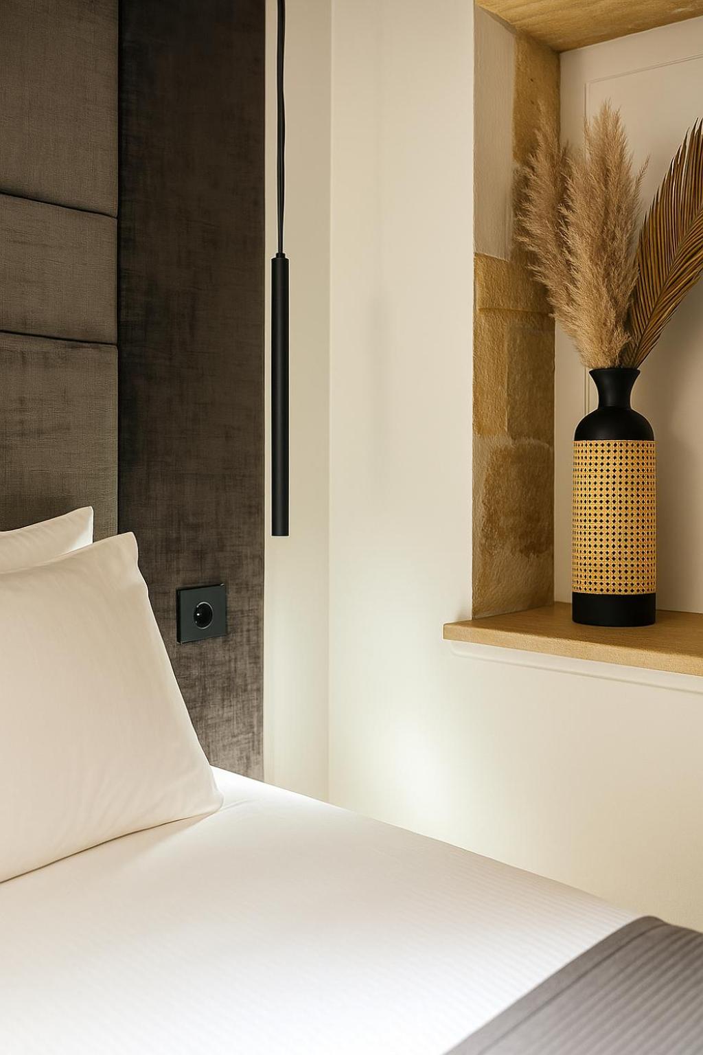 Maya Appartements & Suites Cosne-Cours-Sur-Loire ภายนอก รูปภาพ